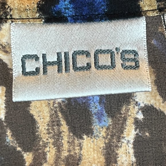 Chico's Animal Print Popover Tunic with Pleated Bodice and Cover Buttons… - Picture 5 of 9